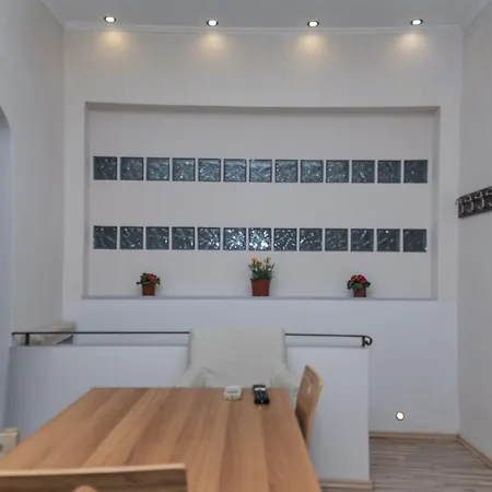 Olympios Apartment *